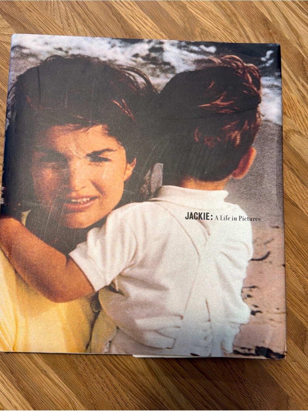 JACKIE : A LIFE IN PICTURES: 2004 1st Edition Hardcover By Yann Brice Dherbier - Picture 1 of 5